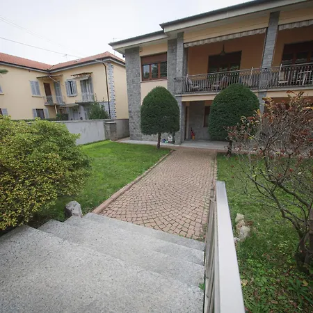 Relaxing By The Ispra