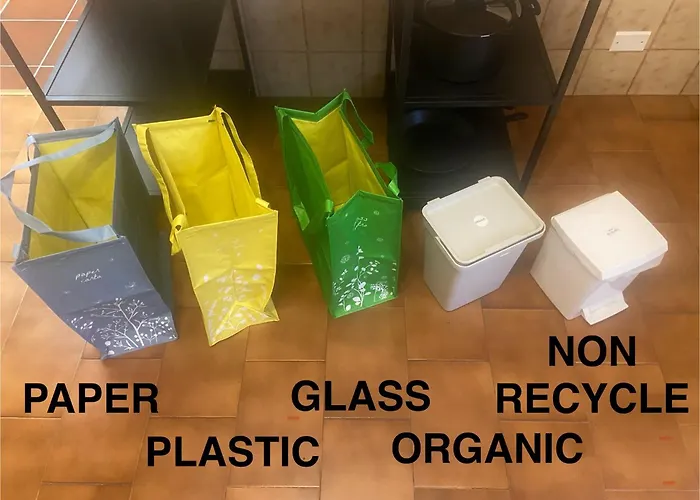 Relaxing By The Apartmán *